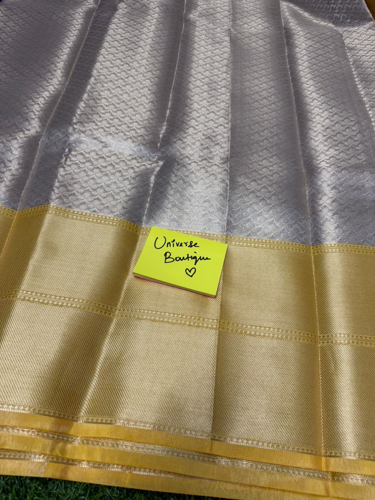 Fabric Tissue Saree